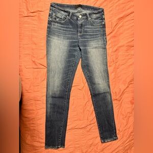Buckle Black Skinny Jeans 30x32